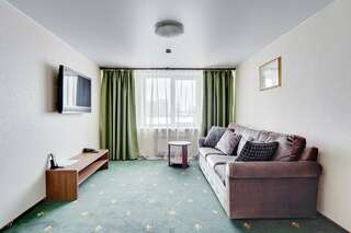 Гостиница Полюстрово Санкт-Петербург Апартаменты с 3 спальнями и кухней-7