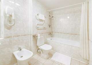 Гостиница Полюстрово Санкт-Петербург Люкс двухкомнатный-9