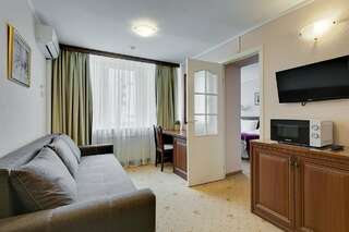 Гостиница Полюстрово Санкт-Петербург Полулюкс студия/двухкомнатный-5